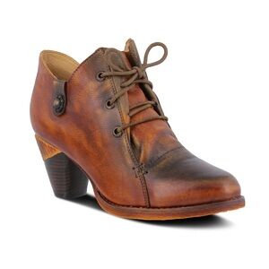 L'ARTISTE Brown Heeled Boots size 40 (9.5)